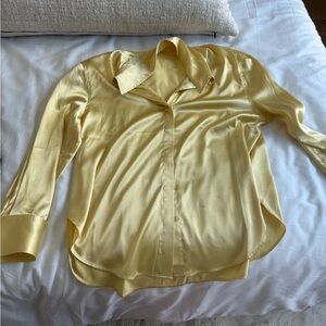 DAILY DRILLS Silky Yellow Button-Up